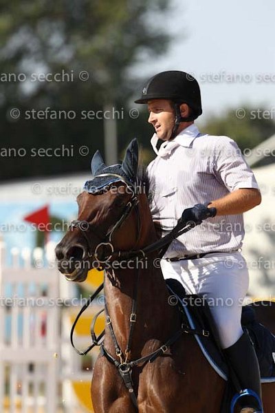 NICCOLAI_JOU JOU_ECC_2011_SS3_8433.jpg